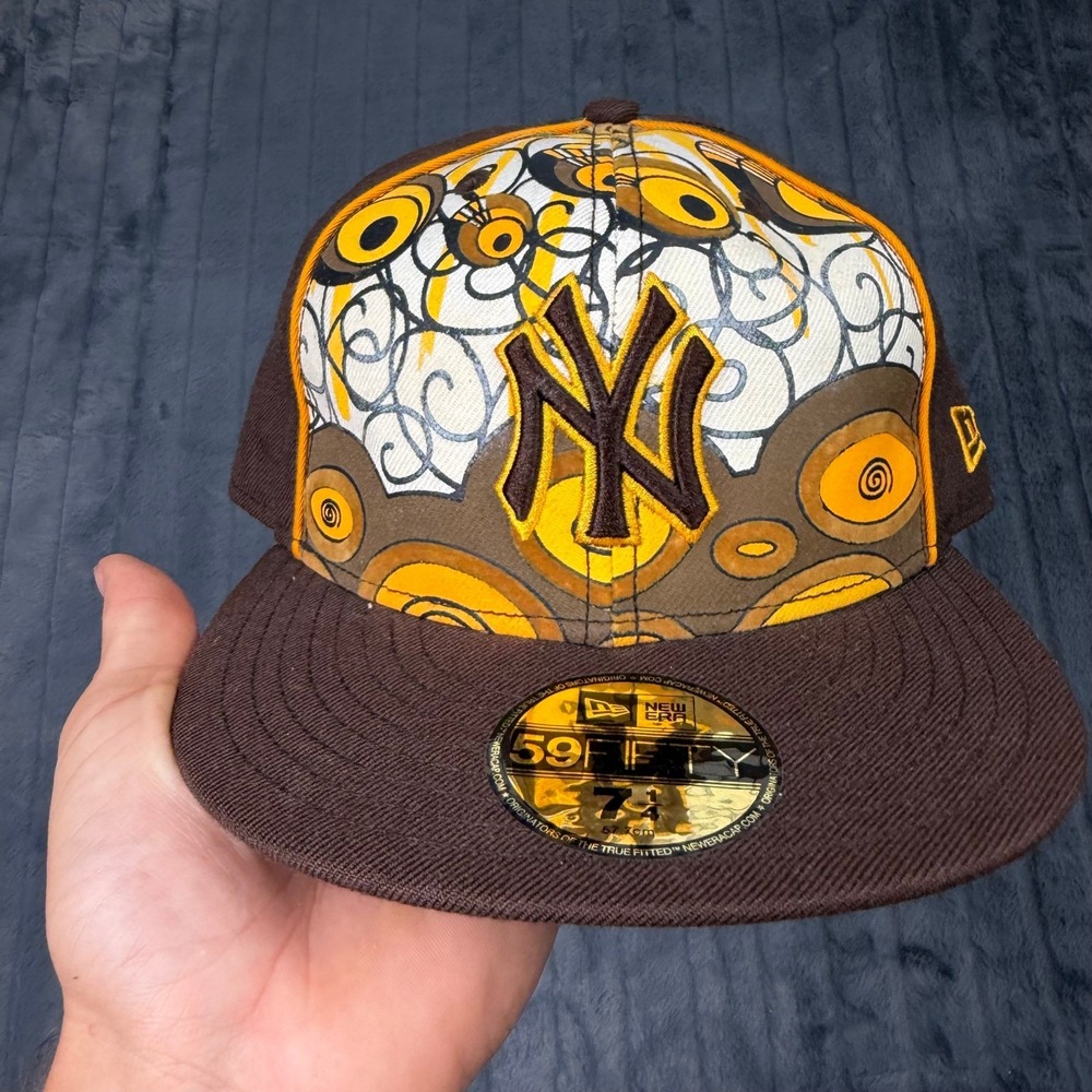 New Era 59FIFTY New York Yankees Fitted Hat Brown Abstract Swirl Size 7 1/4